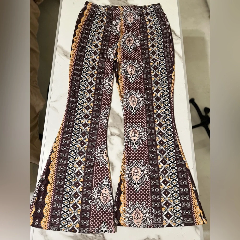 Patterned Flare Pants - Picture 1 of 3